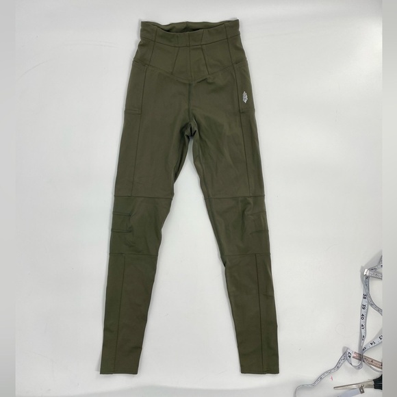 FP Movement Keep It Up High Rise 7/8 Army Green Athleisure Leggings Neutral XS - Picture 2 of 10